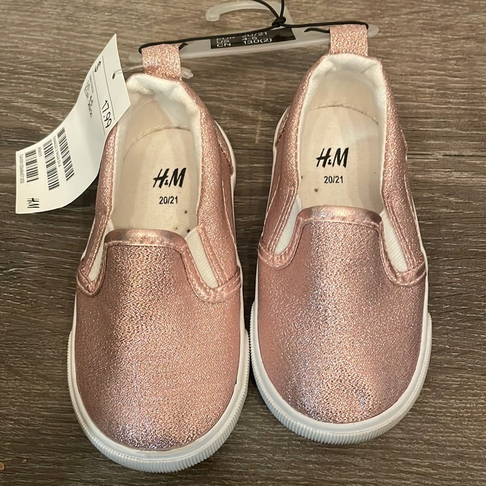 H&M girl shoe